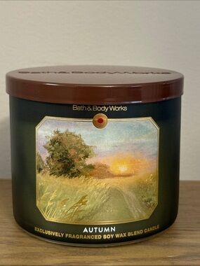 Bath & Body Works Autumn 3-Wick Candle 14.5 oz Fall Scent NEW